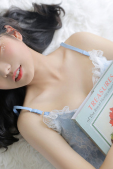 湿濡的女人在线